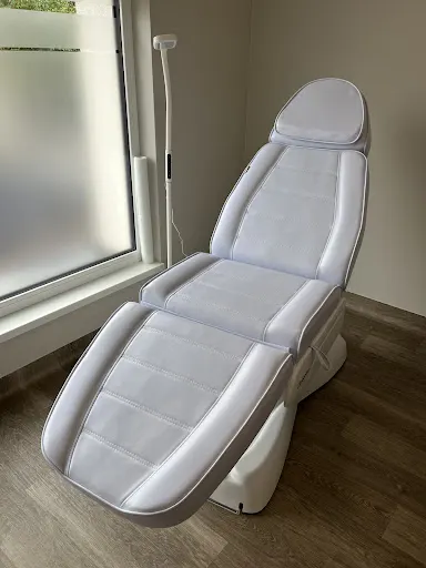 Dr Dzikowska-Rajchel Medycyna Estetyczna